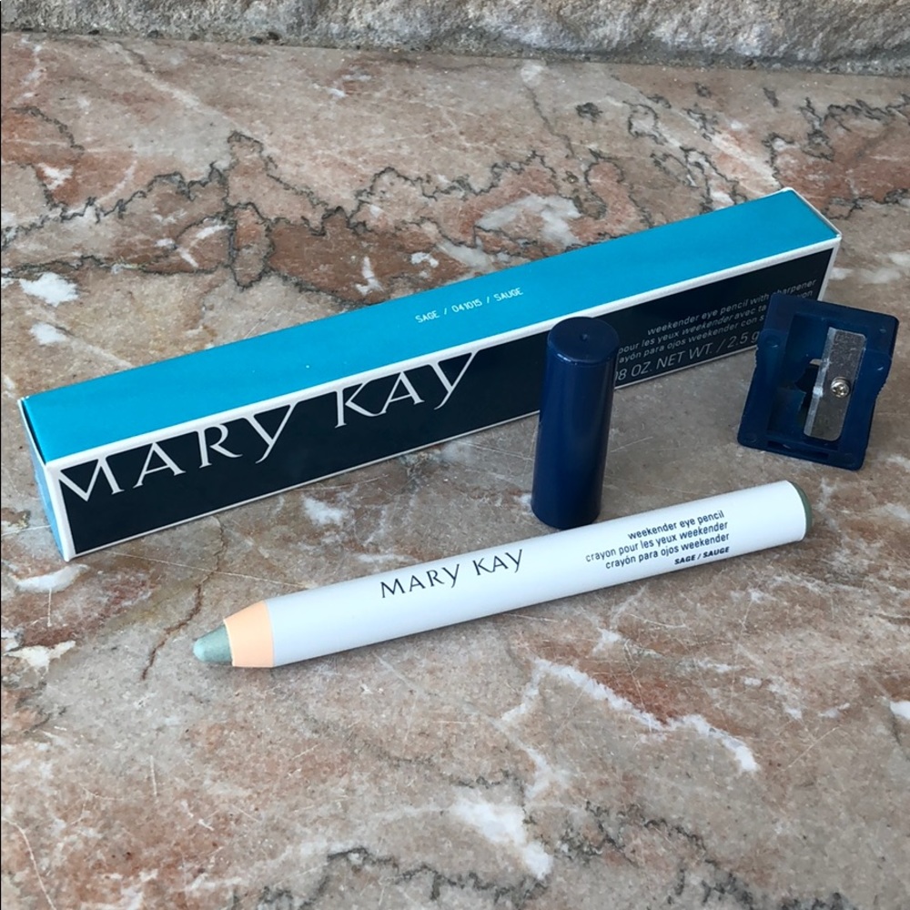 NIB Mary Kay Sage Weekender Eye Pencil